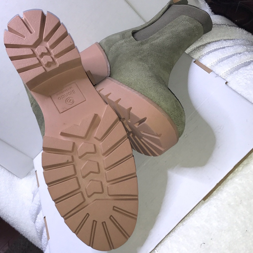 Women's Olive Suede Chelsea Booties - Picture 5 of 5